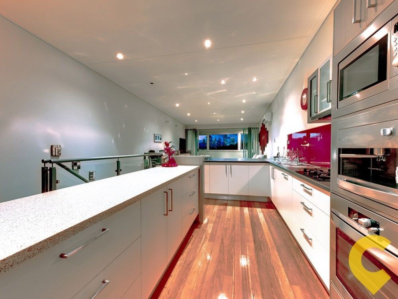 2/115 Lytton Road, East Brisbane QLD 4169