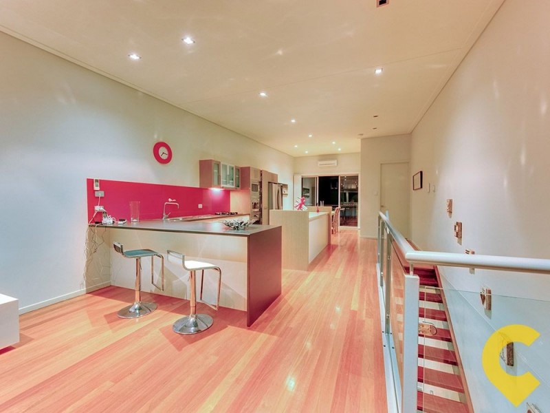 2/115 Lytton Road, East Brisbane QLD 4169