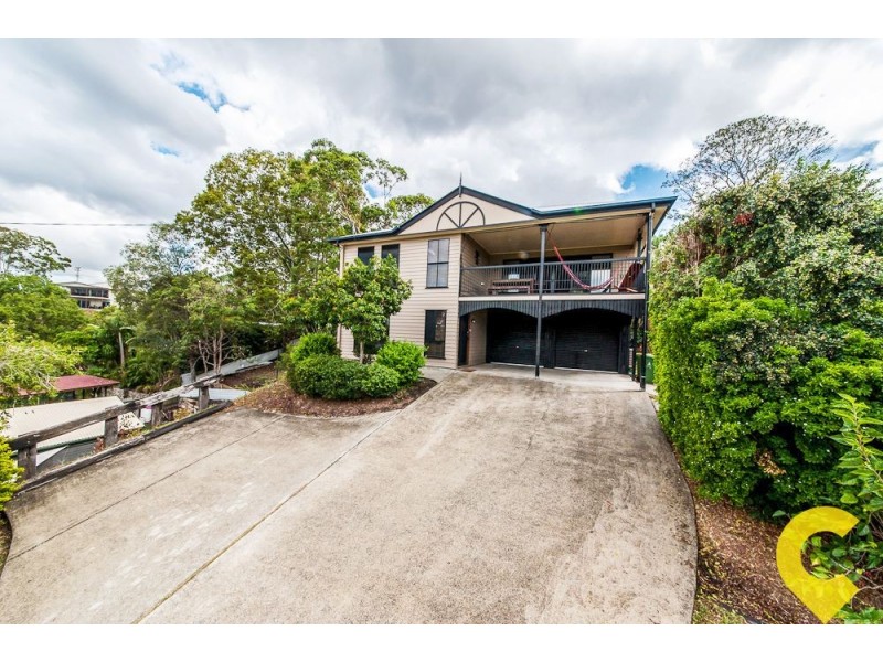 74 Minto Crescent, Arana Hills QLD 4054