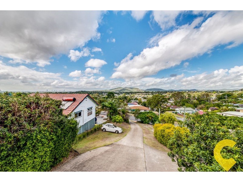 74 Minto Crescent, Arana Hills QLD 4054