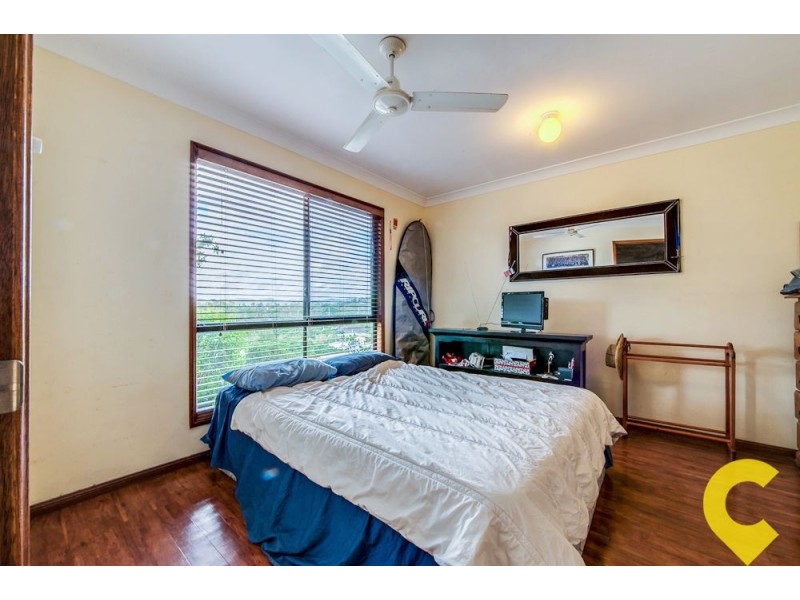 74 Minto Crescent, Arana Hills QLD 4054