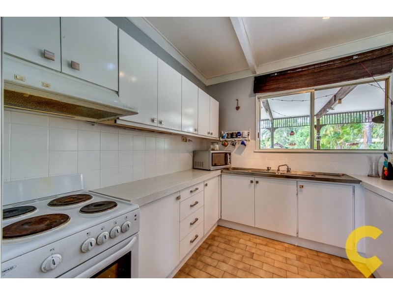 2 Lacey Street, Camira QLD 4300