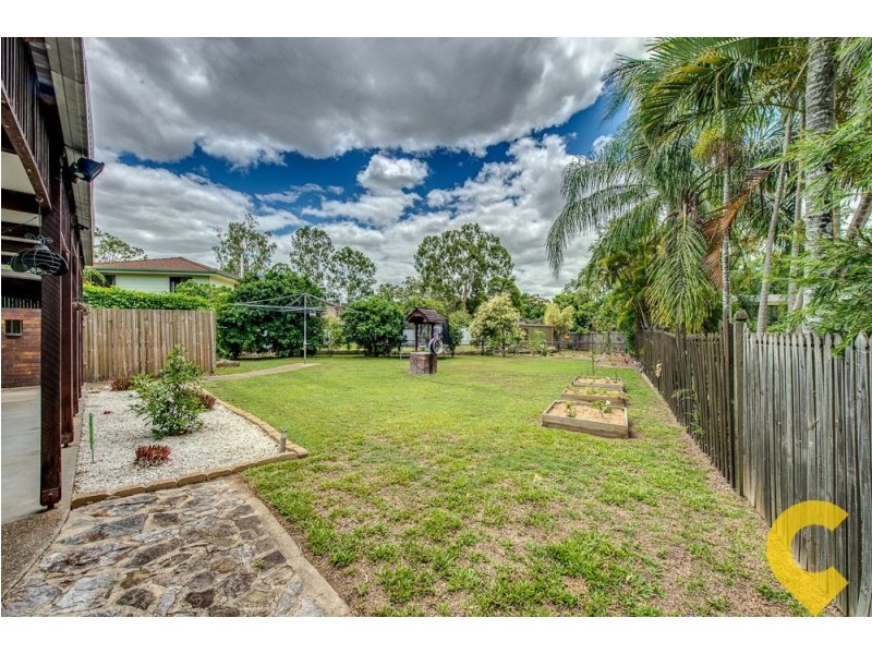 2 Lacey Street, Camira QLD 4300