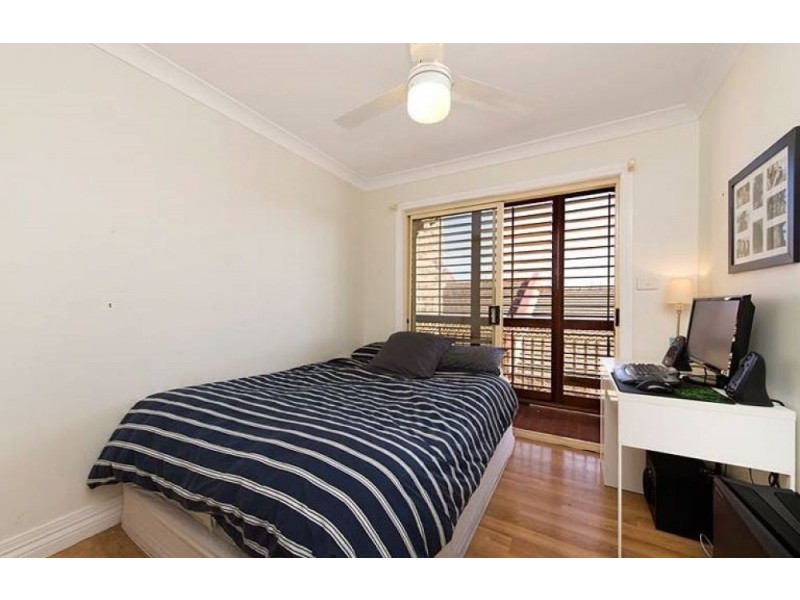 7/27 Swann Road, Taringa QLD 4068