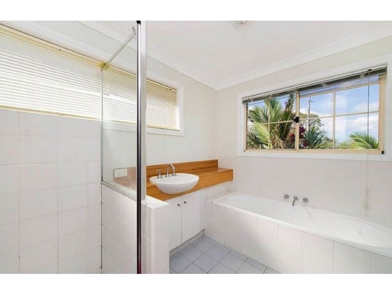 7/27 Swann Road, Taringa QLD 4068