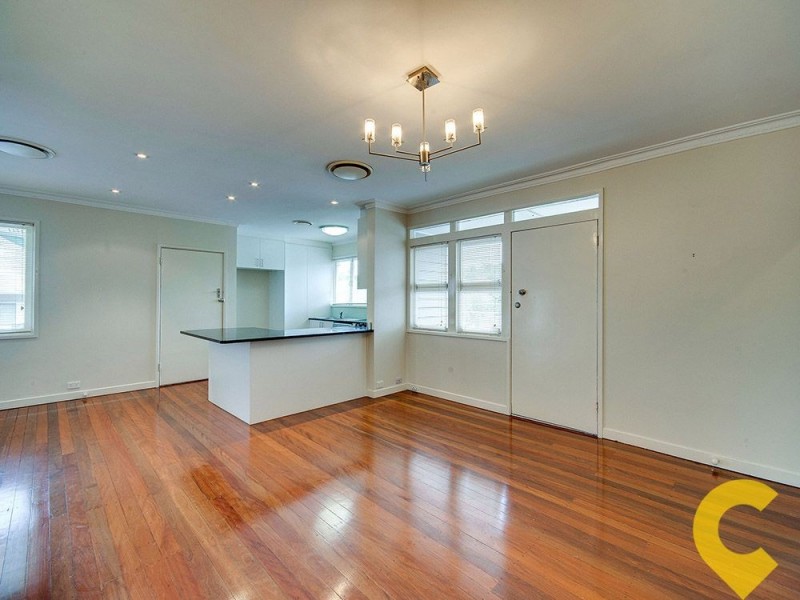 24 Samuel Street, Camp Hill QLD 4152