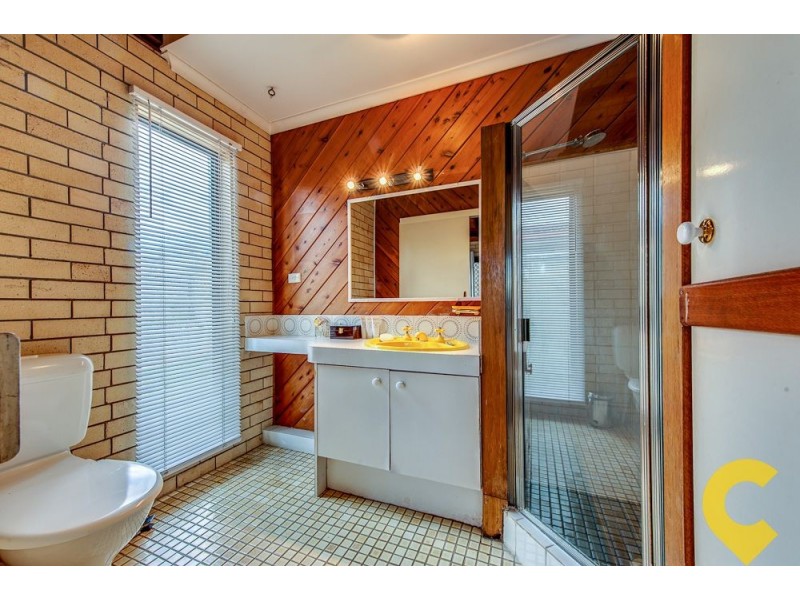 21 Hutton Road, Aspley QLD 4034