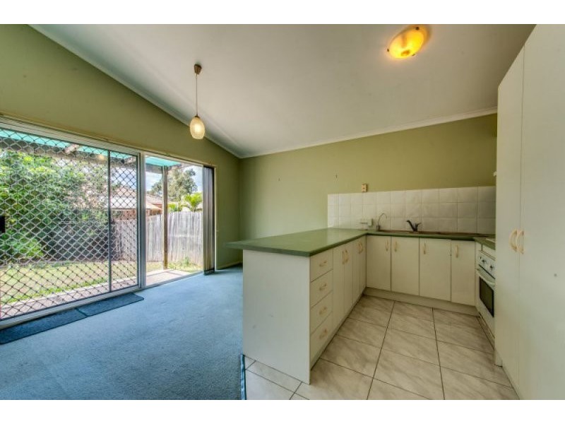 5 Princeton Place, Forest Lake QLD 4078