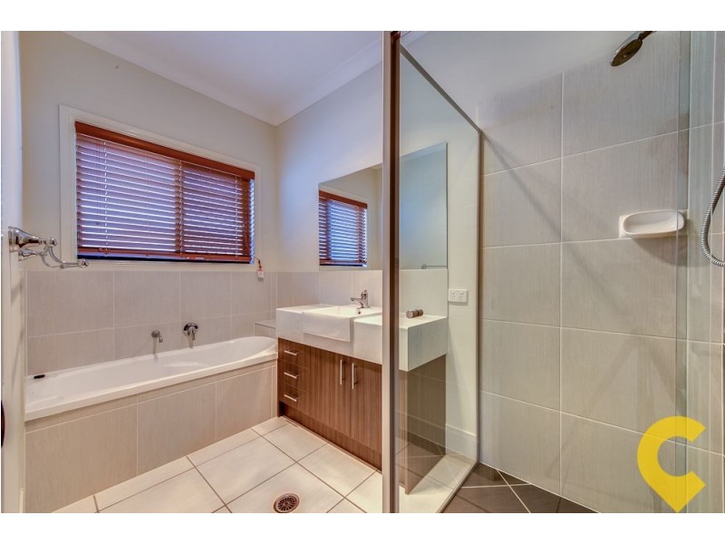 33 Grand Canyon Drive, Springfield Lakes QLD 4300