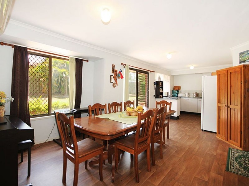 22 Mclaughlin St, Collingwood Park QLD 4301