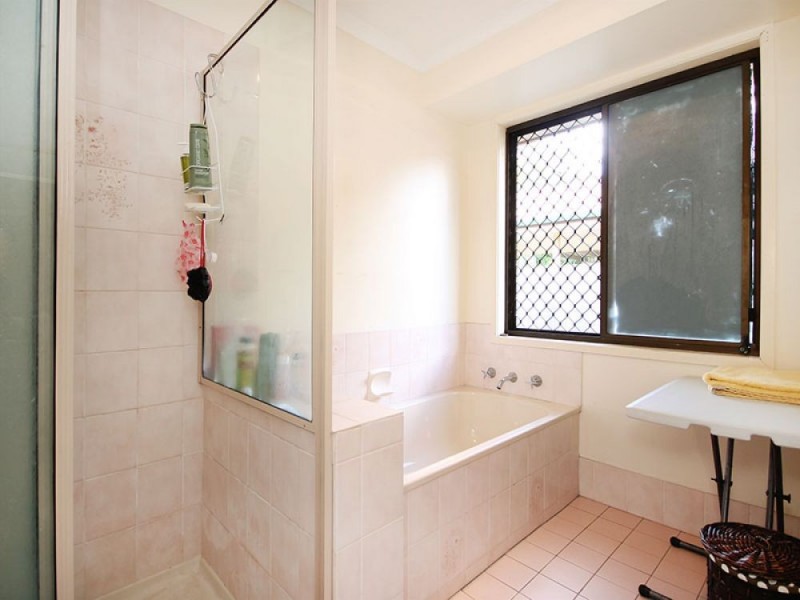 22 Mclaughlin St, Collingwood Park QLD 4301