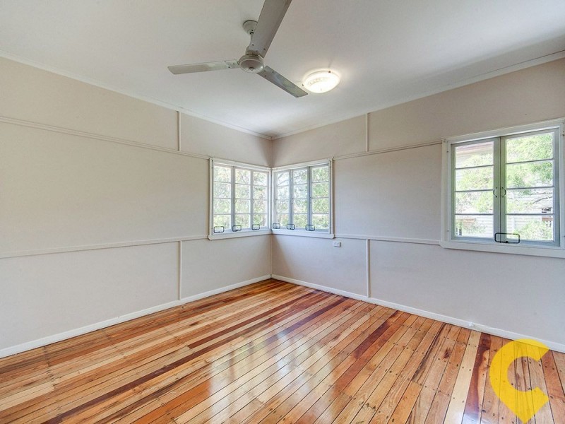 307 Webster Road (Access Via Dorrigo Street), Stafford Heights QLD 4053