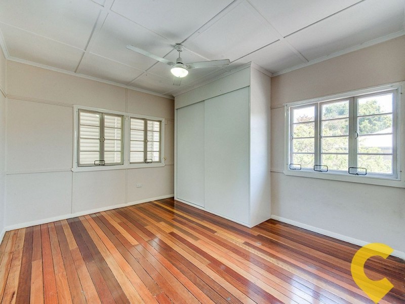 307 Webster Road (Access Via Dorrigo Street), Stafford Heights QLD 4053