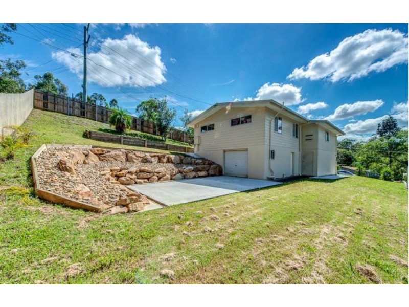 1 Devon Drive, Bellbird Park QLD 4300