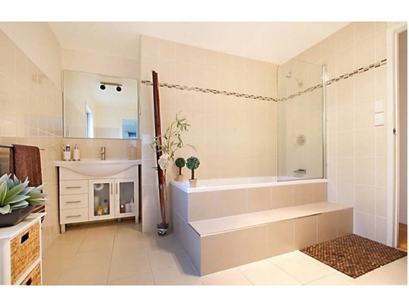 1 Devon Drive, Bellbird Park QLD 4300