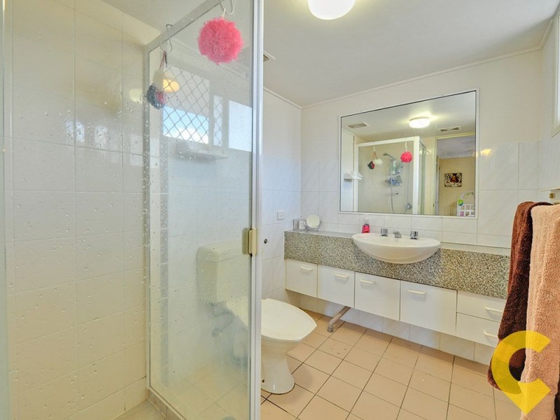 2/8 Weston Street, Coorparoo QLD 4151