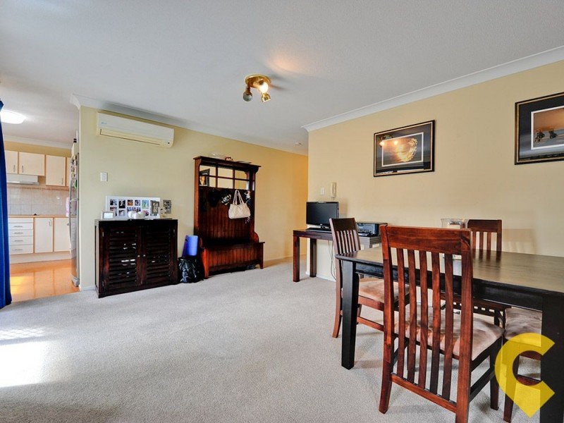 2/8 Weston Street, Coorparoo QLD 4151