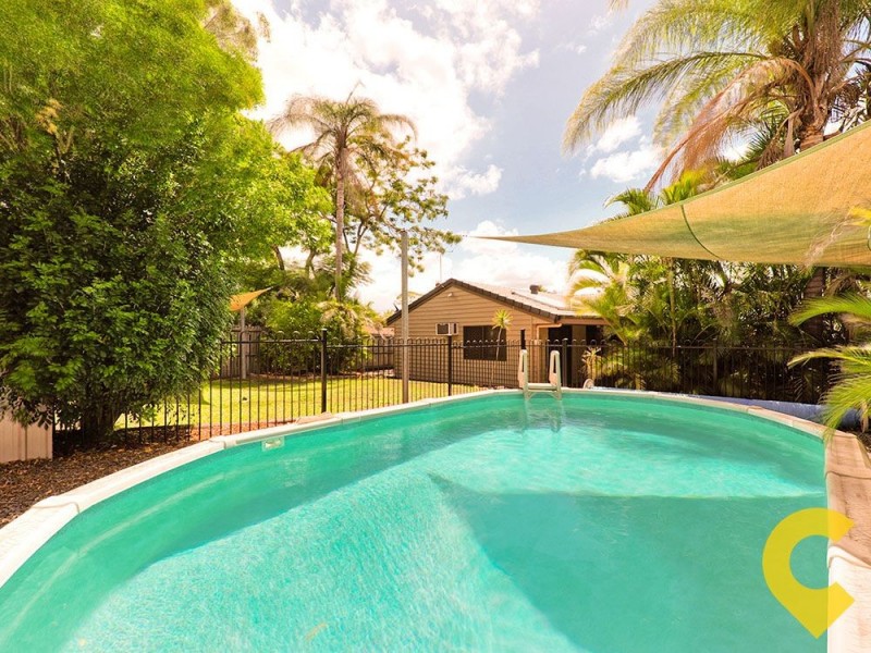 4 Rennes Avenue, Petrie QLD 4502