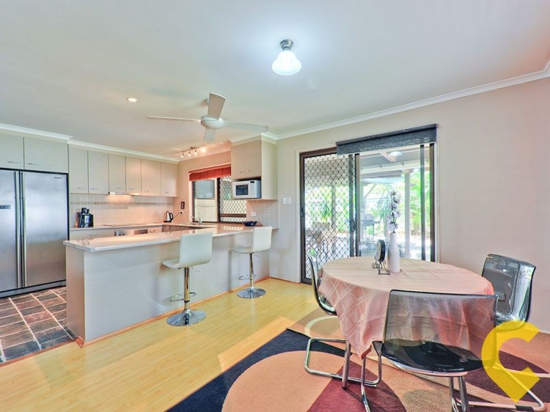 4 Rennes Avenue, Petrie QLD 4502