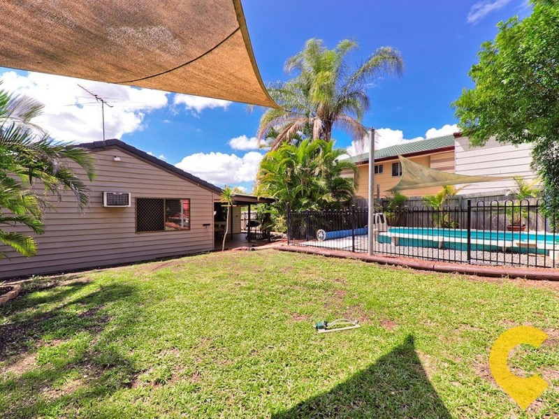 4 Rennes Avenue, Petrie QLD 4502
