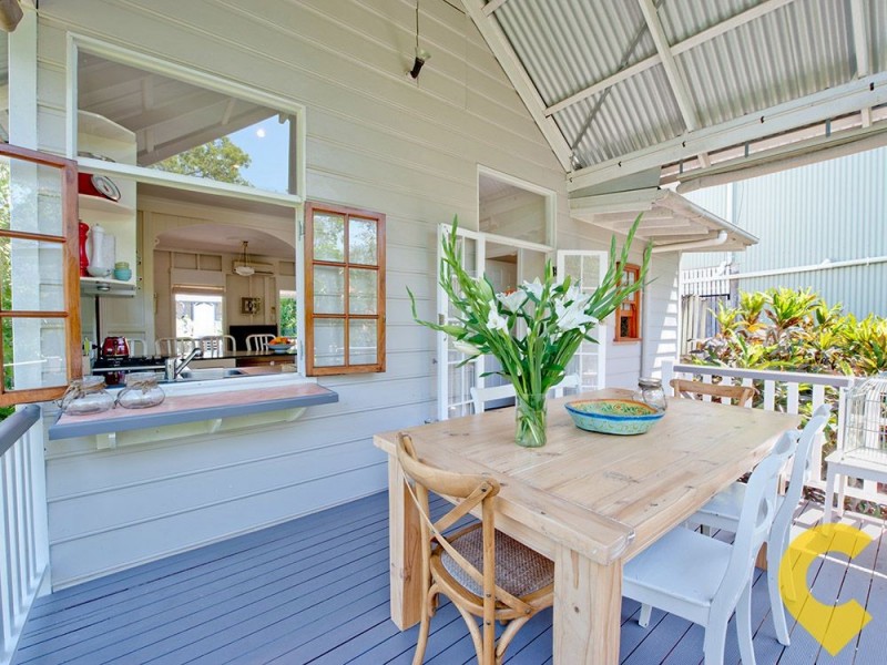 12 Jones Street, Red Hill QLD 4059