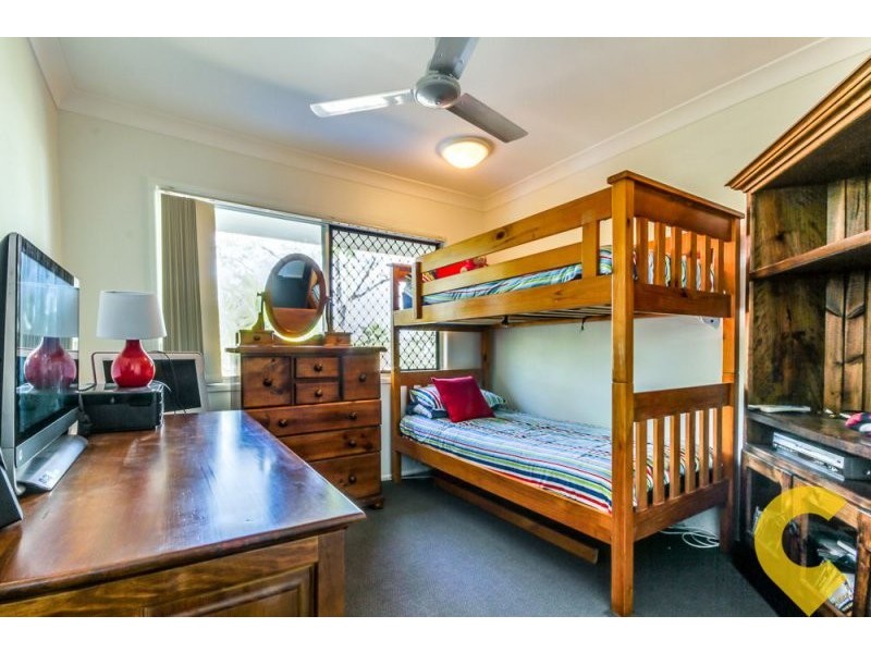 45 Wootton Cr, Springwood QLD 4127