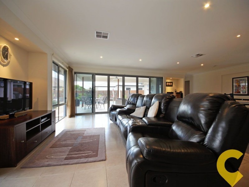 47 Maidenhair Drive, Narangba QLD 4504