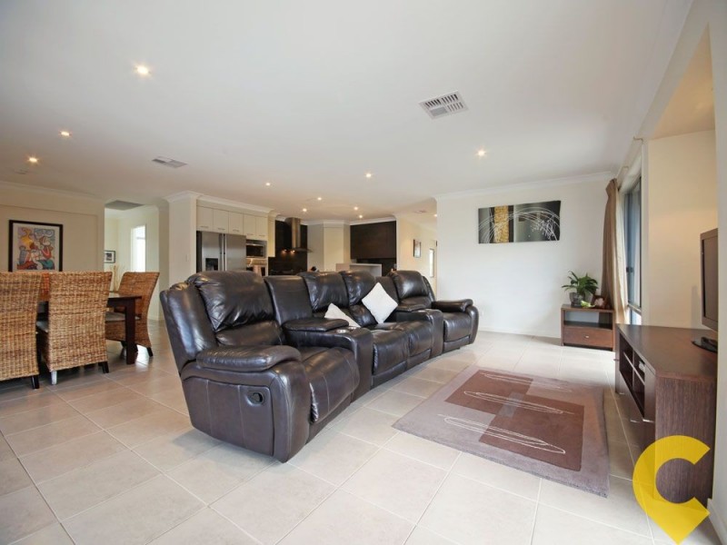 47 Maidenhair Drive, Narangba QLD 4504