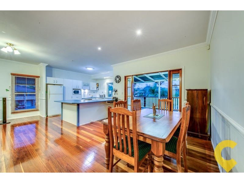 9 Janet Place, Arana Hills QLD 4054