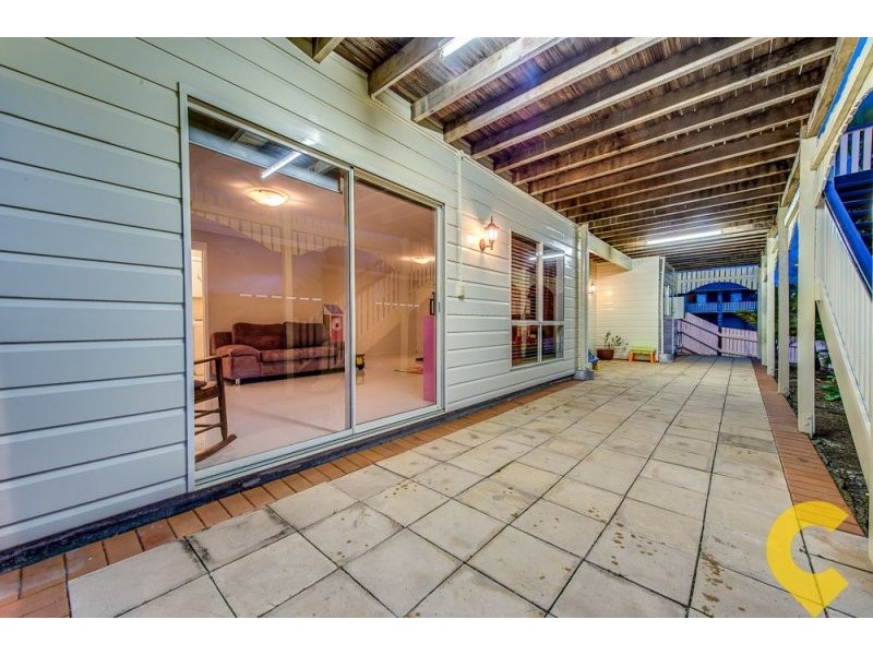 9 Janet Place, Arana Hills QLD 4054