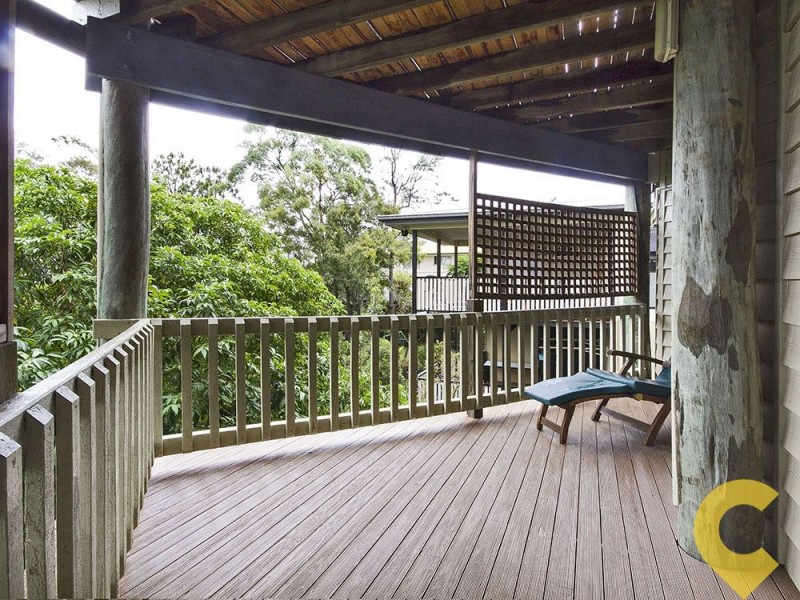 8 Hutton Road, Arana Hills QLD 4054