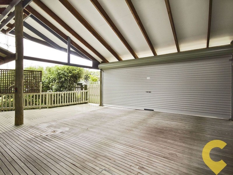 8 Hutton Road, Arana Hills QLD 4054