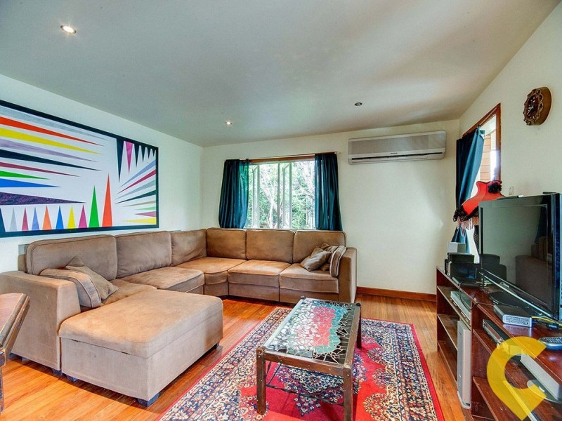 20 Rutherford Street, Stafford Heights QLD 4053