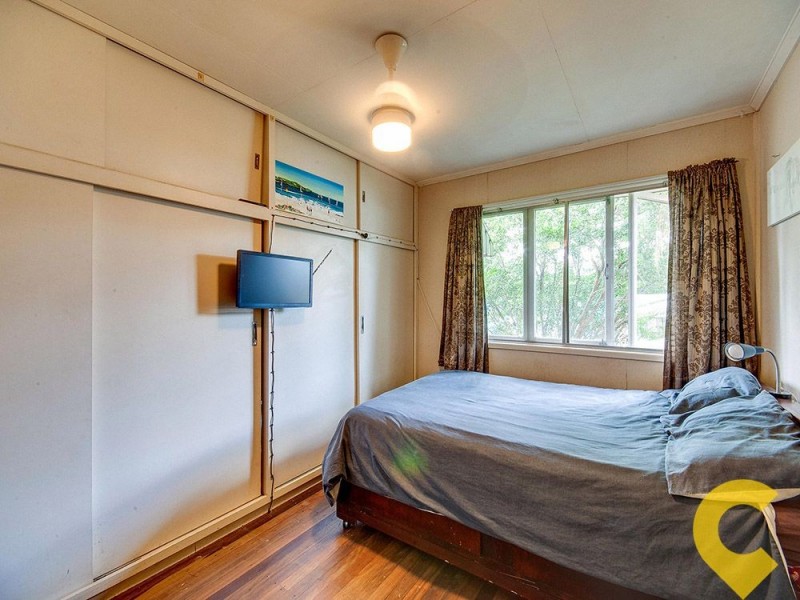 20 Rutherford Street, Stafford Heights QLD 4053