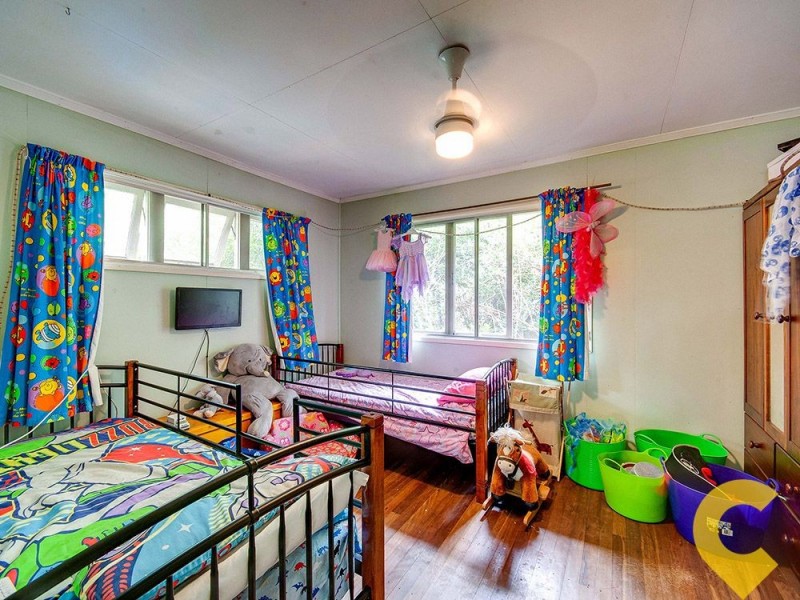 20 Rutherford Street, Stafford Heights QLD 4053