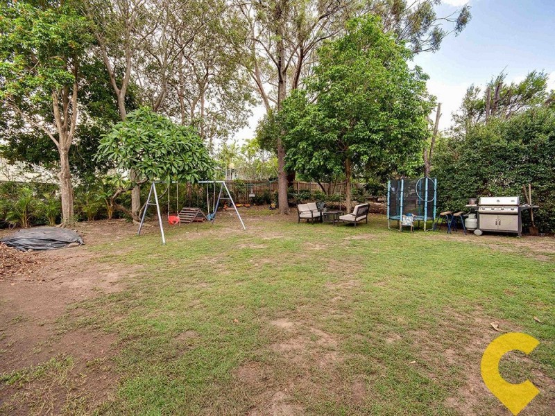 20 Rutherford Street, Stafford Heights QLD 4053