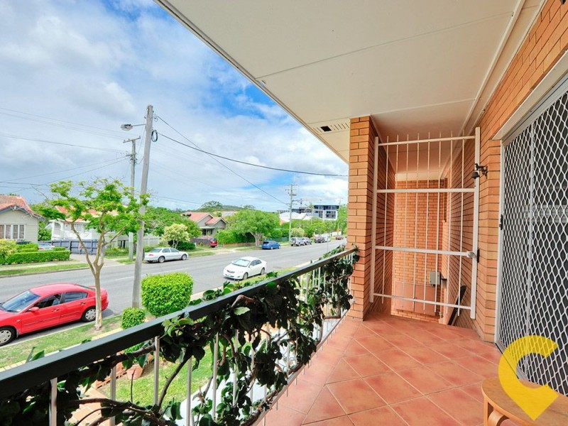 3/363 Cavendish Rd, Coorparoo QLD 4151