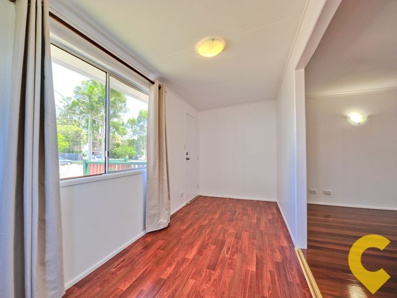 35 Bellatrix Drive, Kingston QLD 4114