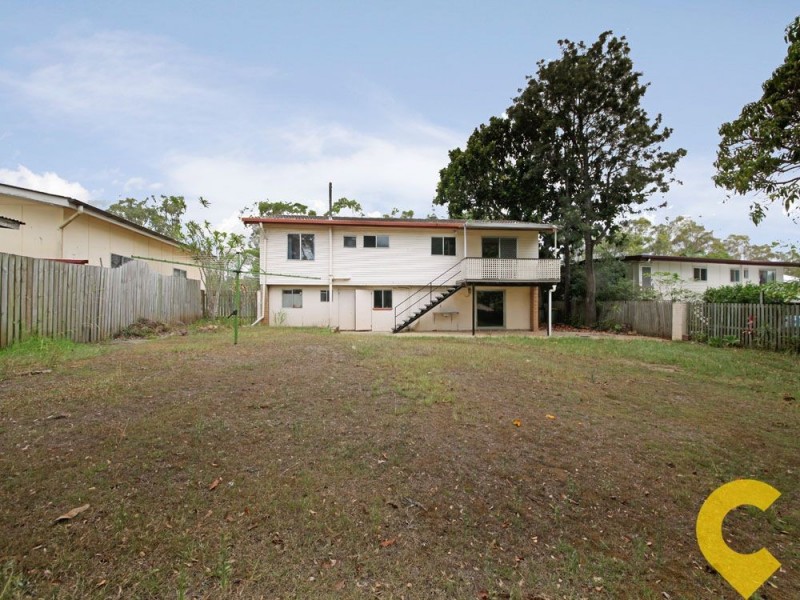 4 Hanlon Road, Petrie QLD 4502