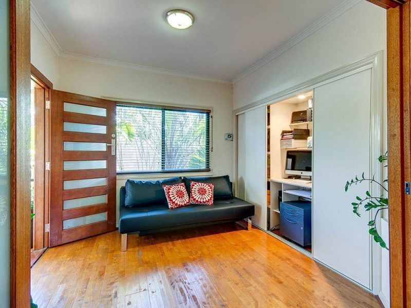 164 Waterworks Road, Ashgrove QLD 4060