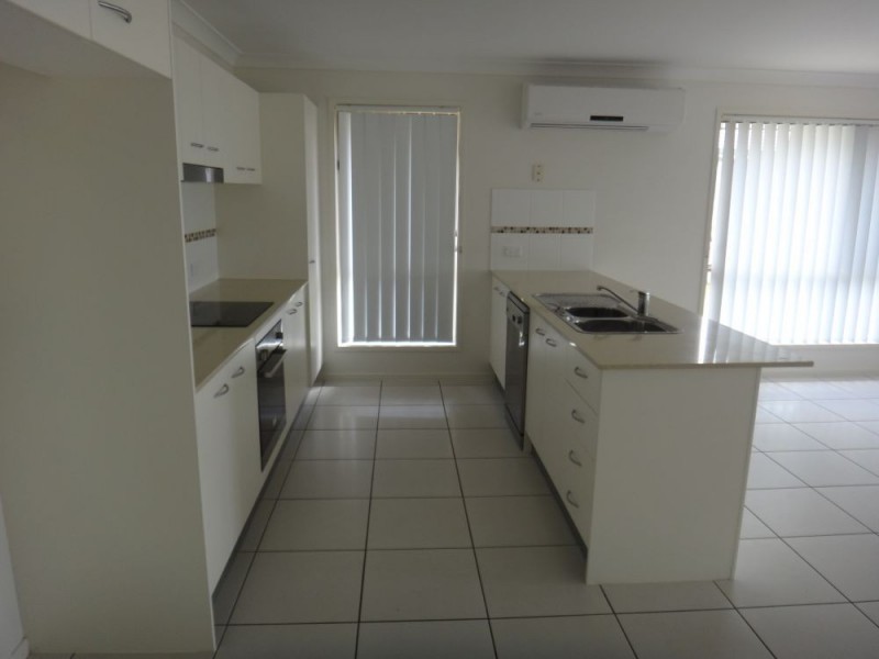 7 Sunridge Circuit, Bahrs Scrub QLD 4207