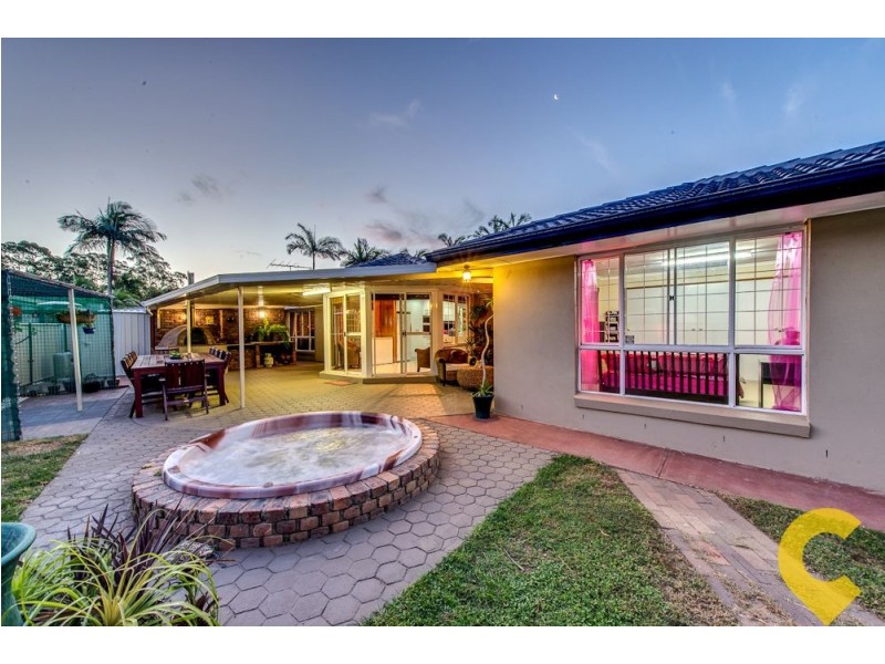 102 Kingman Street, Sunnybank Hills QLD 4109