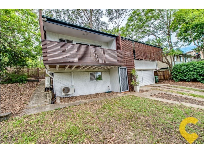 34 Almeida Street, Indooroopilly QLD 4068