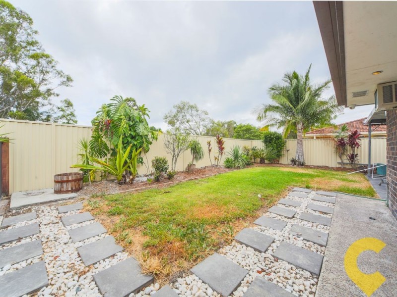 2/15 Stephenson Street, Labrador QLD 4215