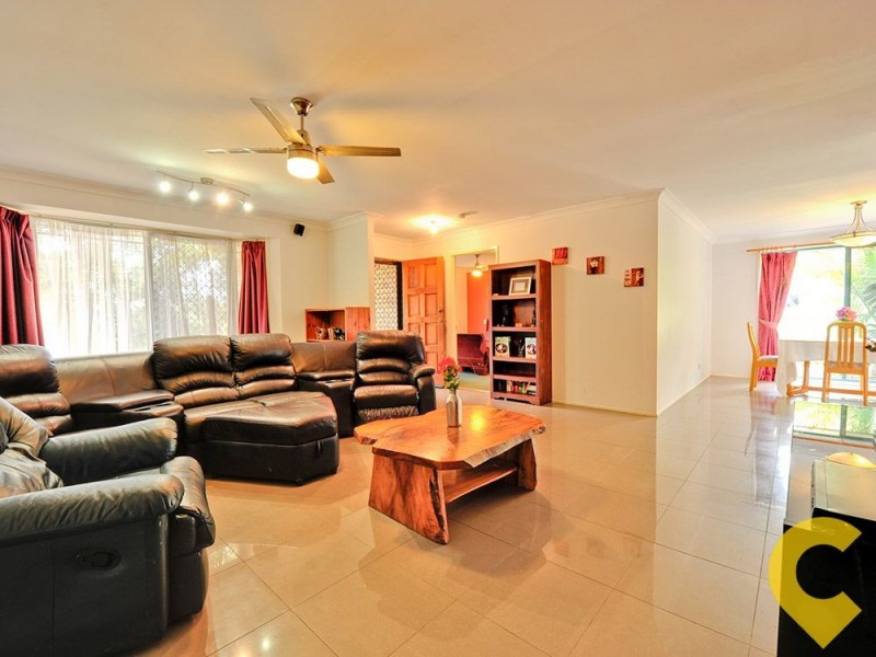 8 Pelewan Court, Tanah Merah QLD 4128