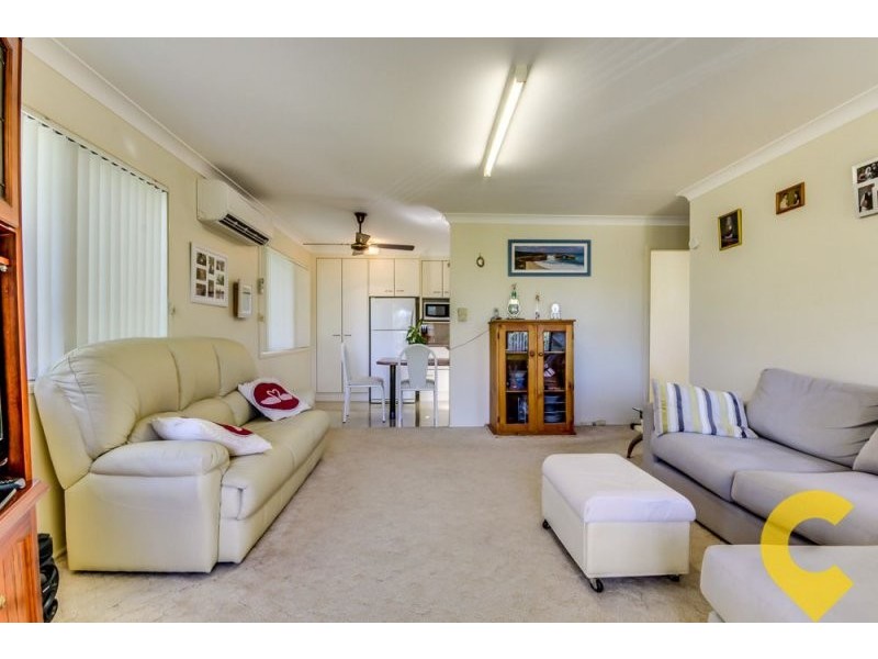 13 Ash Avenue, Woodridge QLD 4114