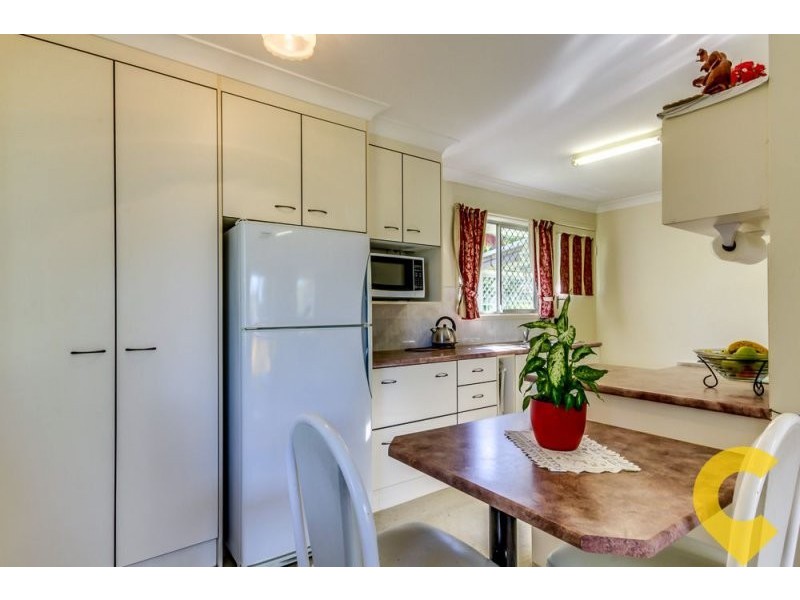 13 Ash Avenue, Woodridge QLD 4114