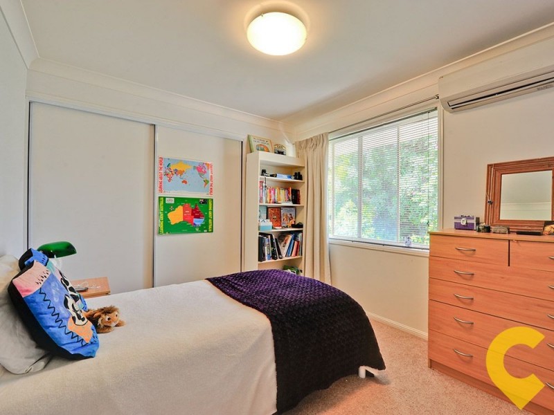 23 Oakmont Crescent, Albany Creek QLD 4035