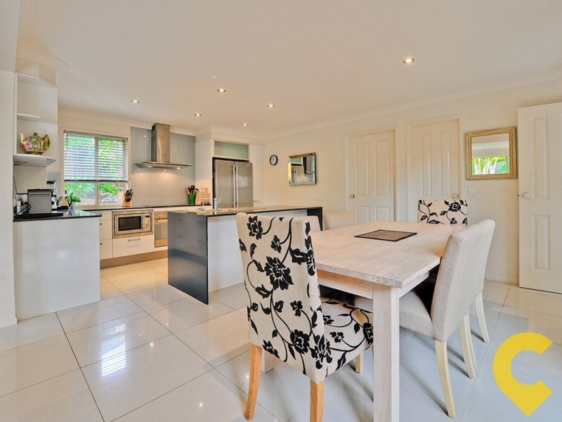 23 Oakmont Crescent, Albany Creek QLD 4035