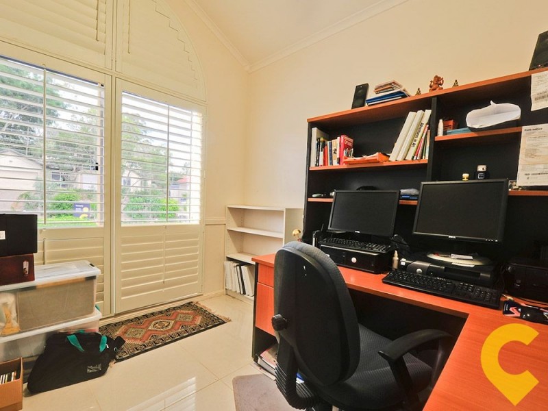 23 Oakmont Crescent, Albany Creek QLD 4035